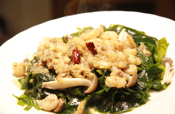 鎌倉ワカメのシーフード・アーリオ